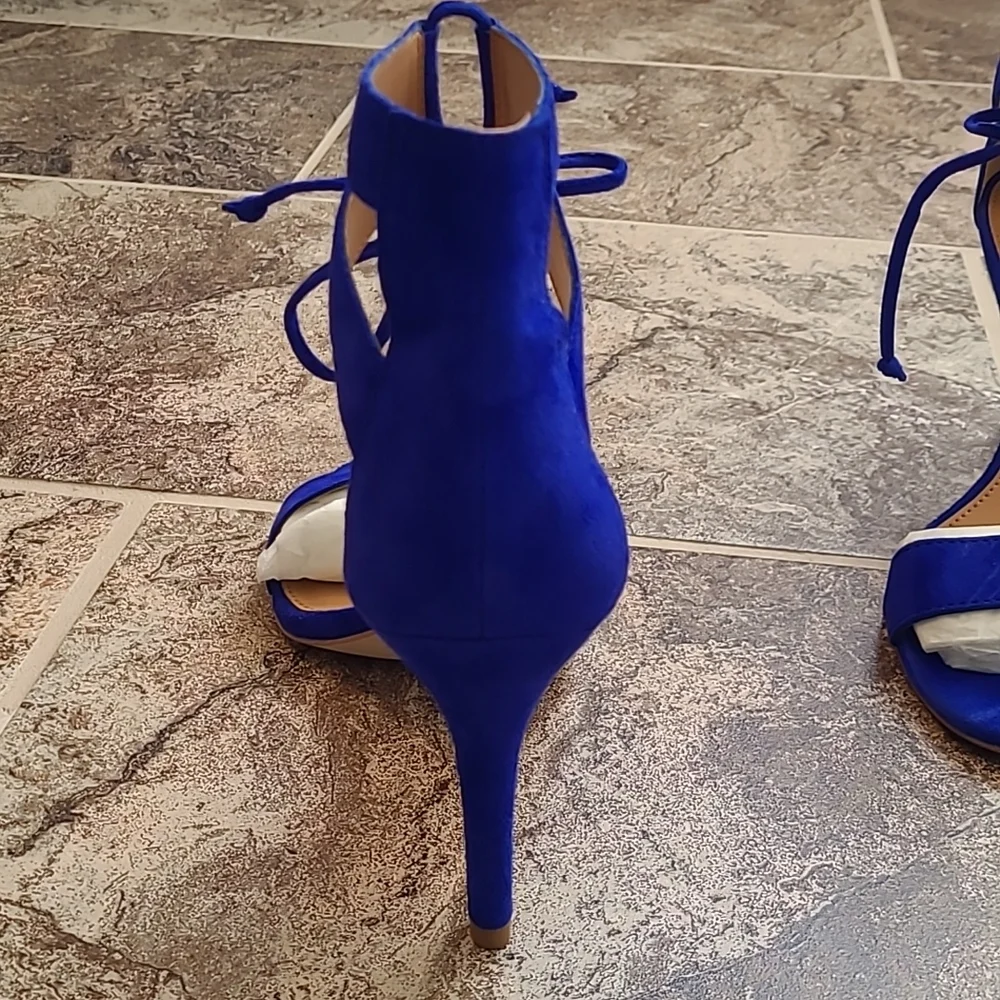 J Crew Lace Up Sandals - Picture 3 of 5